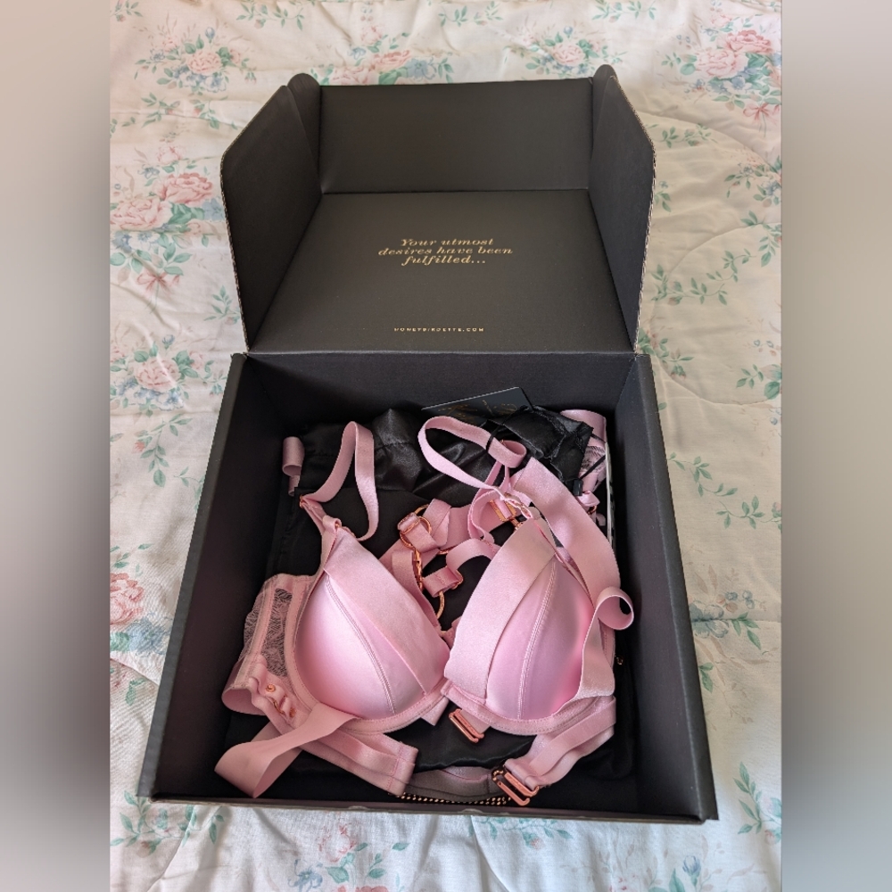 New With Discoloration 3 Piece Honey Birdette Kukuro Set Blush - Picture 14 of 15